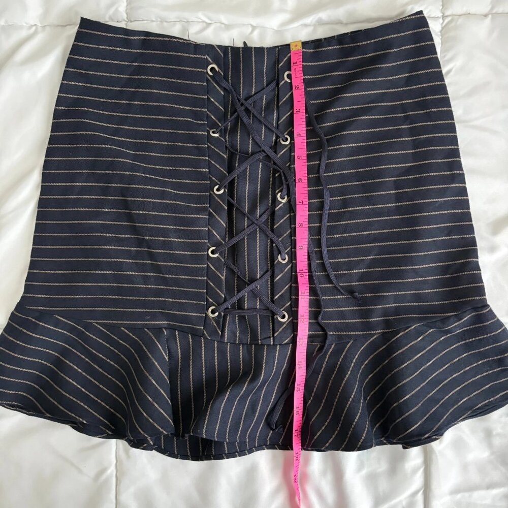 Hayden Los Angeles Pinstripe Skirt Size Large - Picture 5 of 5